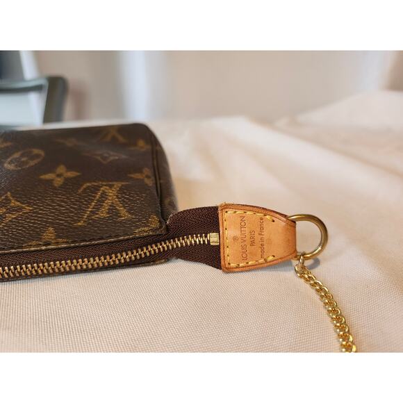 Louis Vuitton Monogram Pochette Accessoires Brown Shoulder Bag Y2K Style - Picture 6 of 15